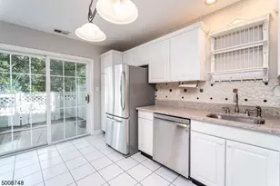 17 Clark Ct, Bernards Township, NJ 07920 - Photo 9