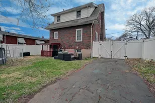 532 W Broadway, Haledon, NJ 07508 - Photo 25