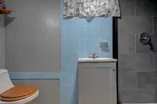 532 W Broadway, Haledon, NJ 07508 - Photo 23