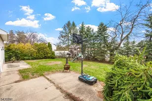 1313 Dukes Pkwy E, Manville, NJ 08835 - Photo 27