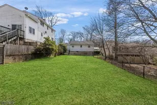 537 Rogers Dr, Roxbury Township, NJ 07850 - Photo 31