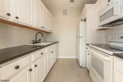 280 Main St #305, Little Falls Township, NJ 07424 - Photo 11