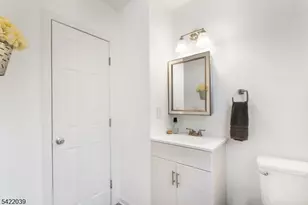 60 Searing St, Dover, NJ 07801 - Photo 17