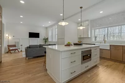 55 Forest Ave, Caldwell, NJ 07006 - Photo 7