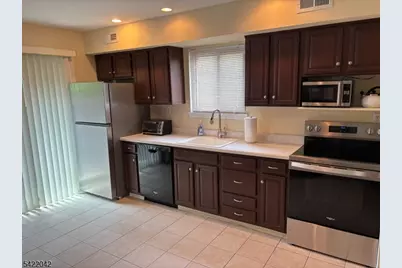 498 Auten Rd 2D, Hillsborough Township, NJ 08844 - Photo 15