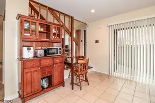 498 Auten Rd 2D, Hillsborough Township, NJ 08844 - Photo 15