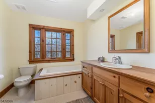 348 Rosemont Ringoes Rd, Delaware Township, NJ 08559 - Photo 27