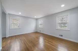 6 Windsor Way, Berkeley Heights Township, NJ 07922 - Photo 27