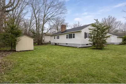 6 Windsor Way, Berkeley Heights Township, NJ 07922 - Photo 3