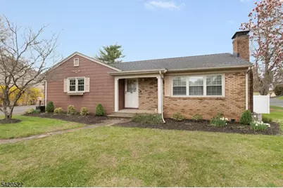 719 Brooklyn Ave, Raritan, NJ 08869 - Photo 3