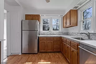 106 Dupont Ave, Hopatcong, NJ 07843 - Photo 5