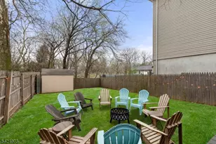 38 Hinsdale Pl, Newark, NJ 07104 - Photo 25