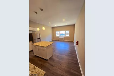 308 N 2nd St, Harrison, NJ 07029 - Photo 5