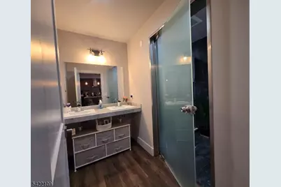 58-60 Elm St #504, Newark, NJ 07105 - Photo 3