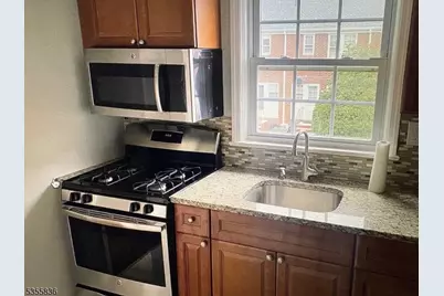 293B Elmwood Ave, Maplewood, NJ 07040 - Photo 3
