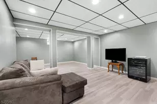 64 Country Club Ln, Harmony Township, NJ 08865 - Photo 31