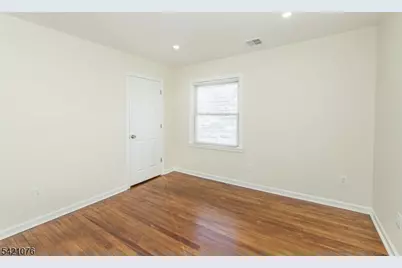 116 Franklin St #2, Bloomfield, NJ 07003 - Photo 9