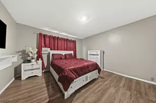 1046 E 26th St, Paterson, NJ 07513 - Photo 13