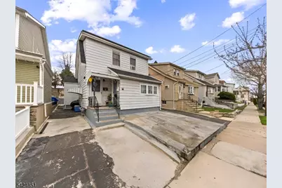1046 E 26th St, Paterson, NJ 07513 - Photo 41
