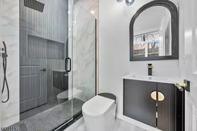 38 Pershing Pl, Woodland Park, NJ 07424 - Photo 25