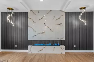 38 Pershing Pl, Woodland Park, NJ 07424 - Photo 7