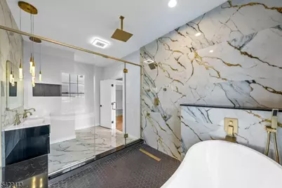 38 Pershing Pl, Woodland Park, NJ 07424 - Photo 37