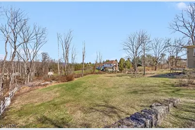 25 Baptist Church Rd, Union Township, NJ 08827 - Photo 29