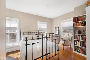 25 Baptist Church Rd, Union Township, NJ 08827 - Photo 17