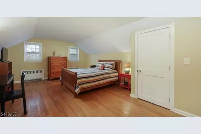 555 Shackamaxon Dr, Westfield, NJ 07090 - Photo 25