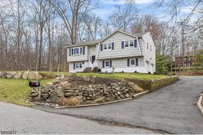 20 Lake View Dr, Byram Township, NJ 07821 - Photo 1