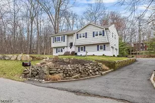 20 Lake View Dr, Byram Township, NJ 07821 - Photo 1