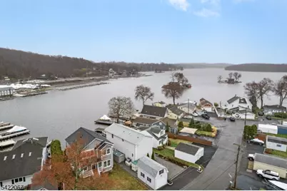 51 Mohawk Trl, Jefferson Township, NJ 07849 - Photo 35