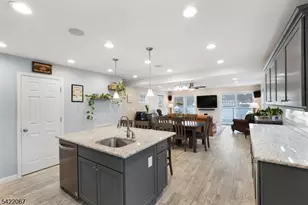 51 Mohawk Trail, Jefferson Township, NJ 07849 - Photo 5