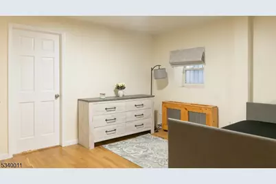 333 Forrest St, Jersey City, NJ 07304 - Photo 13