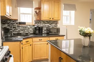 333 Forrest St, Jersey City, NJ 07304 - Photo 9