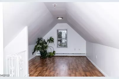 11 Lentz Ave, Newark, NJ 07105 - Photo 9