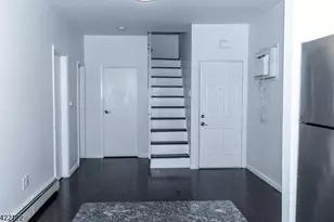 11 Lentz Ave, Newark, NJ 07105 - Photo 3