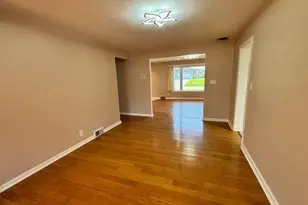 6 Arrow Dr, Livingston, NJ 07039 - Photo 3