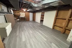 6 Arrow Dr, Livingston, NJ 07039 - Photo 11