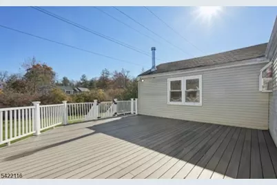 6 Arrow Dr, Livingston, NJ 07039 - Photo 13