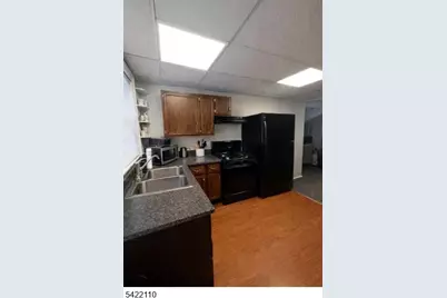 7 Midland Ave #2, Hawthorne, NJ 07506 - Photo 1