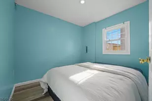 21 Helen, Moonachie, NJ 07074 - Photo 15