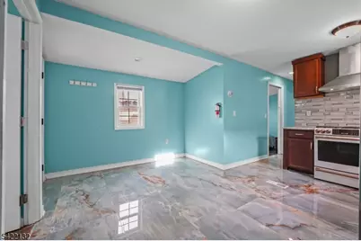 21 Helen, Moonachie, NJ 07074 - Photo 5