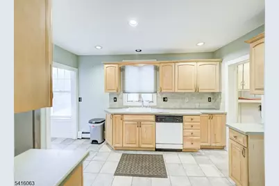 24 W Main St, Clinton, NJ 08809 - Photo 13