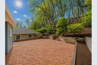 24 W Main St, Clinton, NJ 08809 - Photo 3