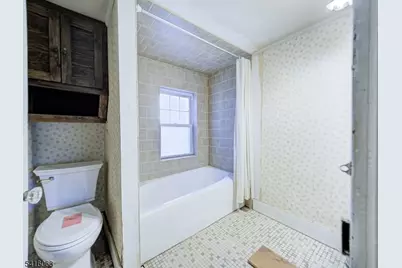 24 W Main St, Clinton, NJ 08809 - Photo 25