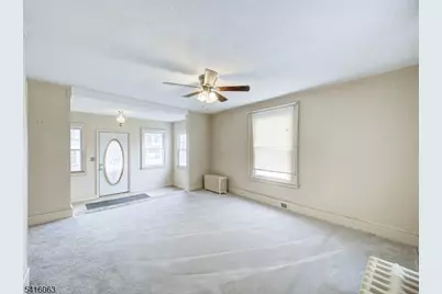 24 W Main St, Clinton, NJ 08809 - Photo 7