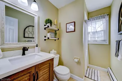 8 Loretta Ln, Jefferson Township, NJ 07438 - Photo 17