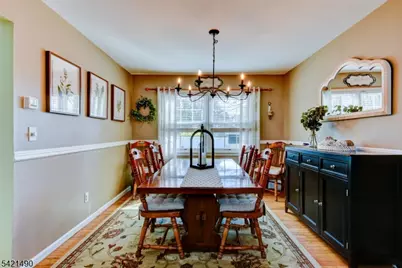 8 Loretta Ln, Jefferson Township, NJ 07438 - Photo 5