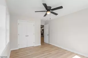 127 Main St, Bloomingdale, NJ 07403 - Photo 13